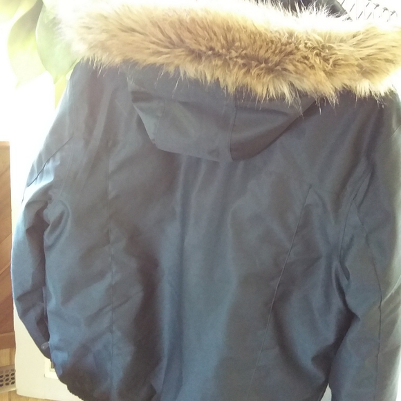 SOLD MENS Parka almost new!!! - Picture 2 of 4